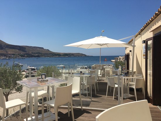 Aperitivo con degustazione vino e prodotti de il Signore delle Tonnare
